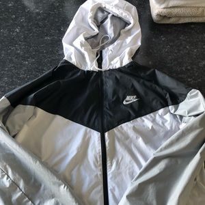 Nike windbreaker